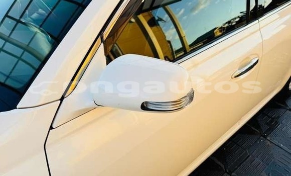 Buy Used Toyota Mark X White Car in Port Moresby in National Capital District Buy Used Toyota Mark X White Car in Port Moresby in National Capital District