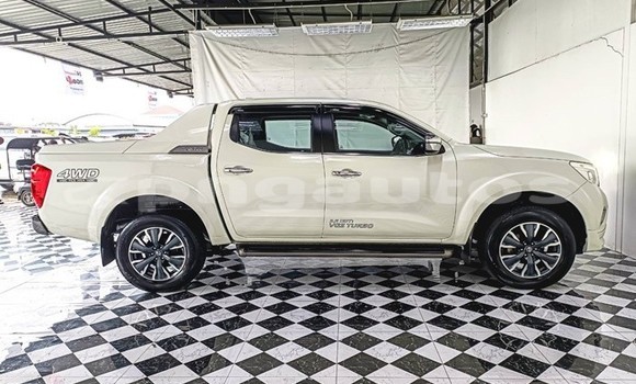 Buy Used Nissan Navara White Car in Port Moresby in National Capital District Buy Used Nissan Navara White Car in Port Moresby in National Capital District