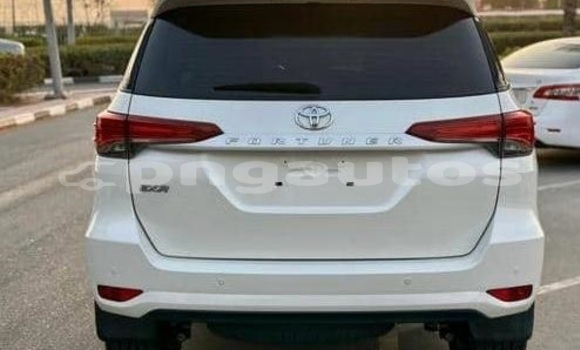 Buy Used Toyota Fortuner White Car in Port Moresby in National Capital District Buy Used Toyota Fortuner White Car in Port Moresby in National Capital District