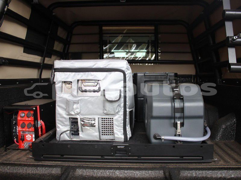 Big with watermark toyota land cruiser morobe lae 7999