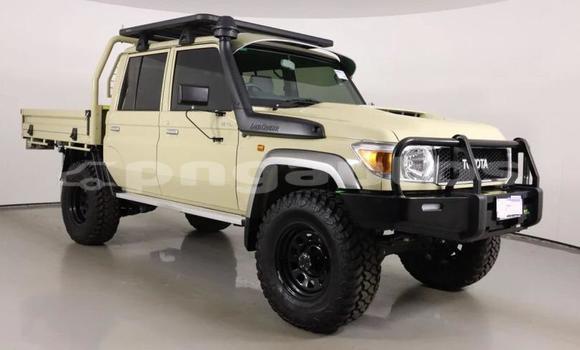 Buy Used Toyota Land Cruiser Brown Car in Lae in Morobe Buy Used Toyota Land Cruiser Brown Car in Lae in Morobe