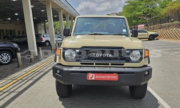 Buy Used Toyota Land Cruiser Brown Car in Lae in Morobe Buy Used Toyota Land Cruiser Brown Car in Lae in Morobe
