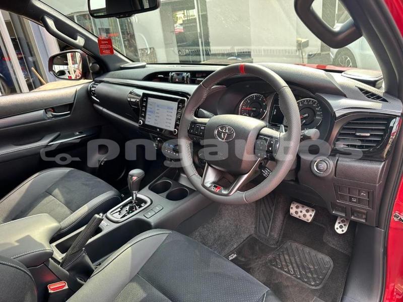 Big with watermark toyota hilux morobe lae 8004