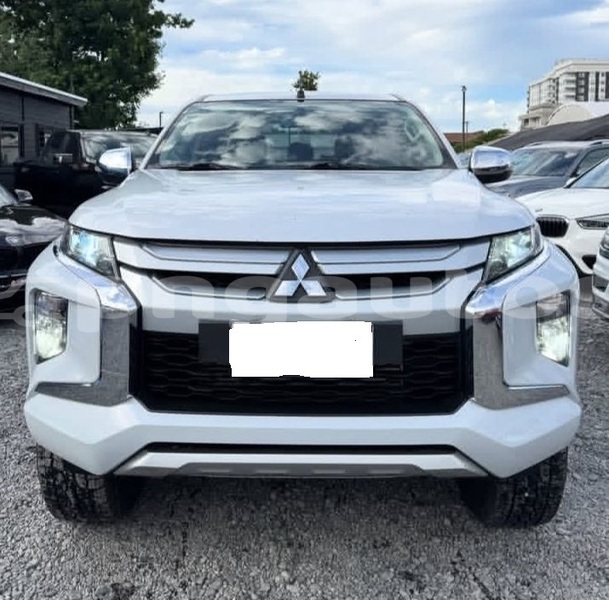 Big with watermark mitsubishi l200 national capital district port moresby 8010