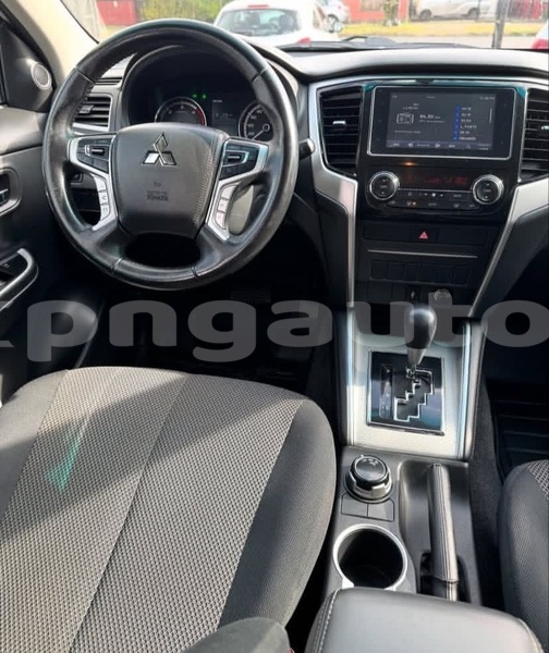 Big with watermark mitsubishi l200 national capital district port moresby 8010