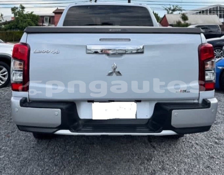 Big with watermark mitsubishi l200 national capital district port moresby 8010