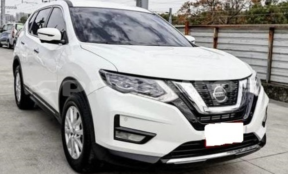 Buy Used Nissan X–Trail White Car in Port Moresby in National Capital District Buy Used Nissan X–Trail White Car in Port Moresby in National Capital District