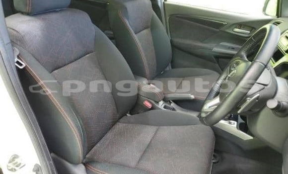 Buy Used Honda Fit White Car in Port Moresby in National Capital District Buy Used Honda Fit White Car in Port Moresby in National Capital District