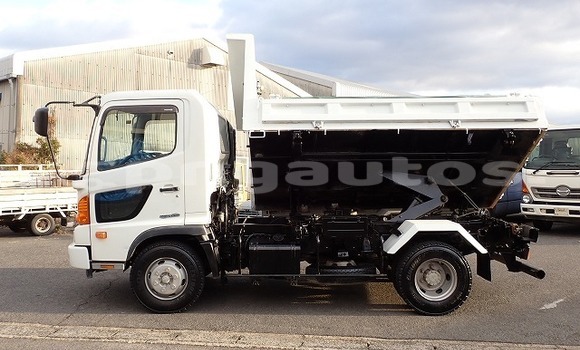 Buy Used Toyota Dyna White Truck in Lae in Morobe Buy Used Toyota Dyna White Truck in Lae in Morobe