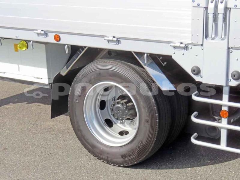 Big with watermark toyota dyna morobe lae 8029