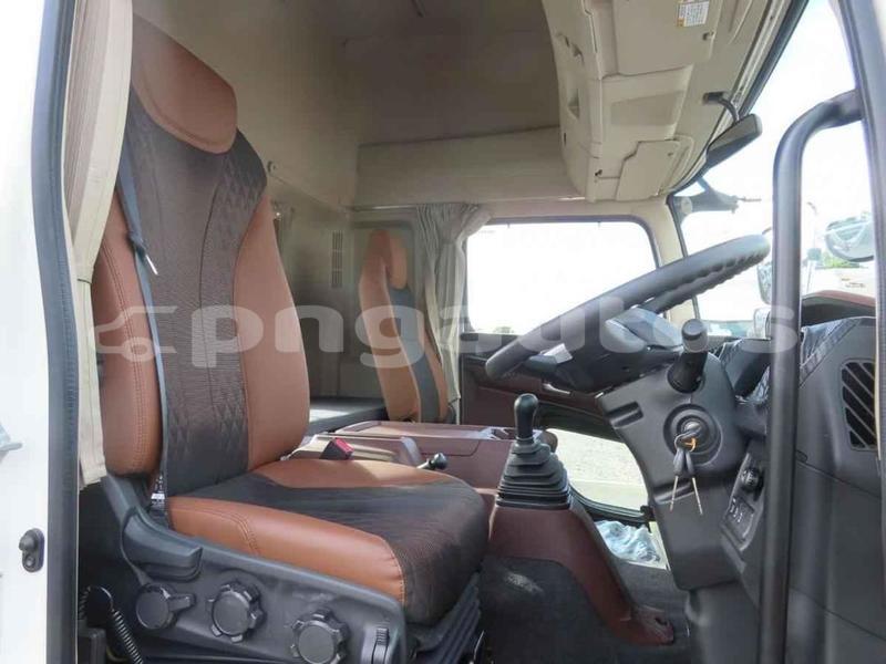 Big with watermark toyota dyna morobe lae 8029