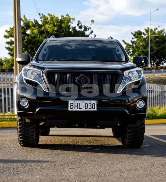 Big with watermark toyota land cruiser madang ambok 8038