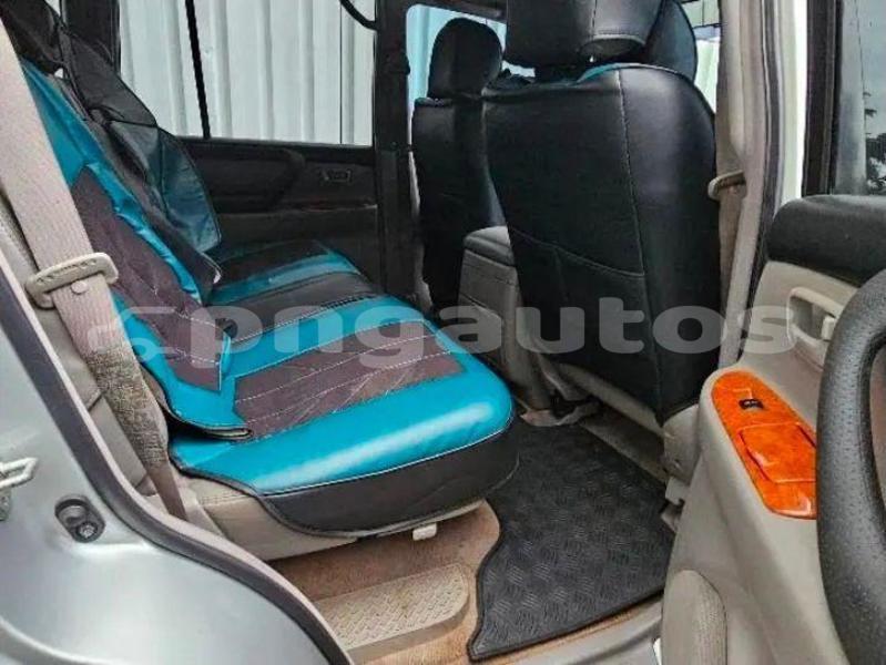 Big with watermark toyota land cruiser milne bay mapona 8047