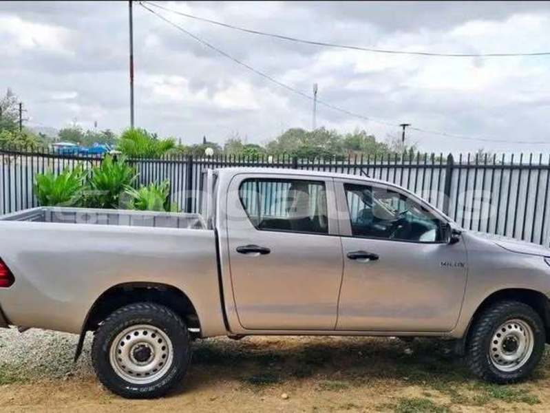 Big with watermark toyota hilux southern highlands marasebu 8048