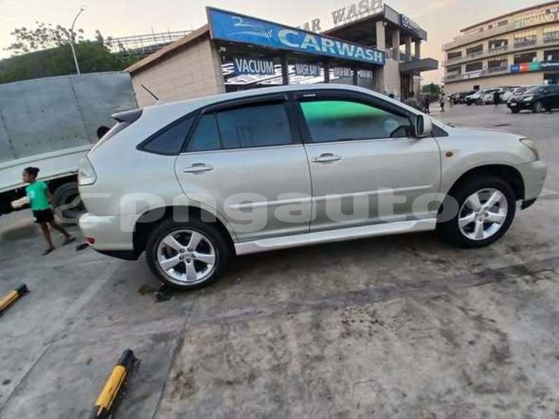 Big with watermark toyota harrier madang ambok 8050