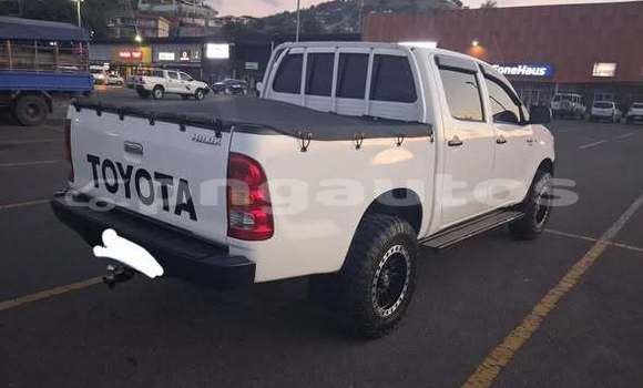 Buy Used Toyota Hilux Other Car in Ambok in Madang