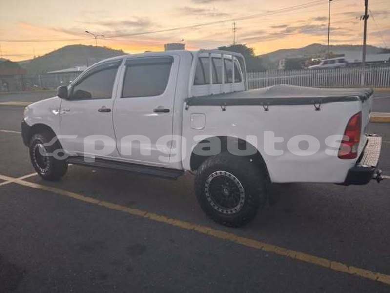 Big with watermark toyota hilux madang ambok 8051