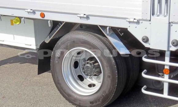 Buy Used Toyota Dyna White Truck in Port Moresby in National Capital District Buy Used Toyota Dyna White Truck in Port Moresby in National Capital District