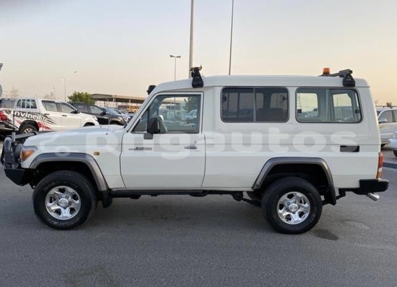 Big with watermark toyota land cruiser national capital district port moresby 8066