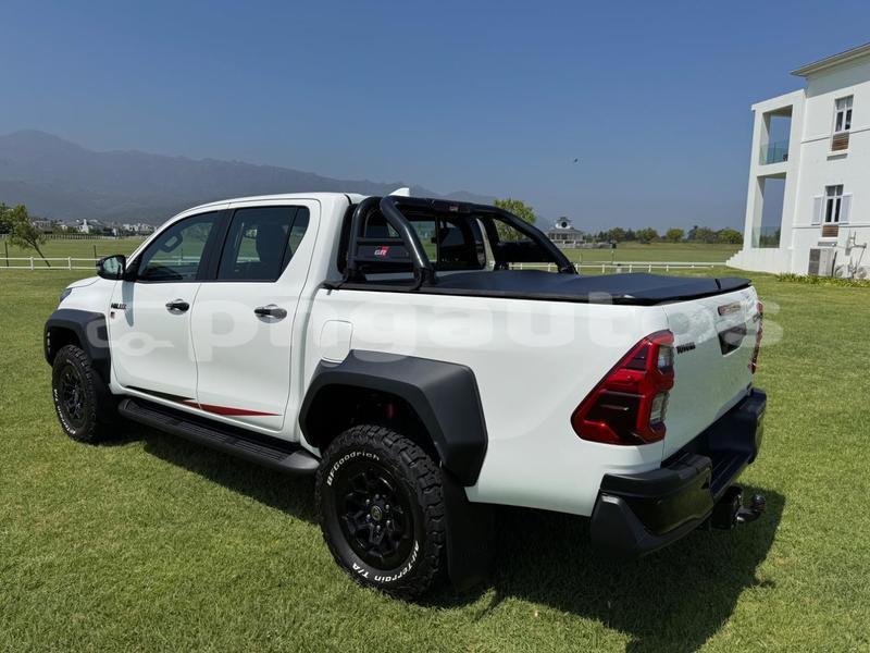 Big with watermark toyota hilux central boregaina 8069