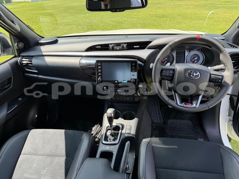 Big with watermark toyota hilux central boregaina 8069