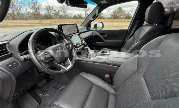 Buy Used Lexus LX White Car in Angoram in East Sepik Buy Used Lexus LX White Car in Angoram in East Sepik