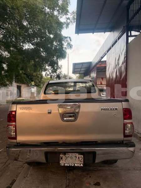 Big with watermark toyota hilux madang arou 8089