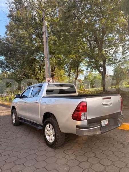 Big with watermark toyota hilux east sepik ambunti 8090