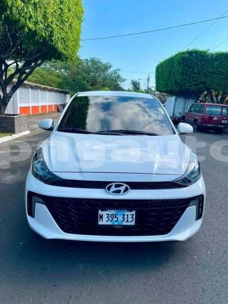 Big with watermark hyundai grandeur madang ambok 8101