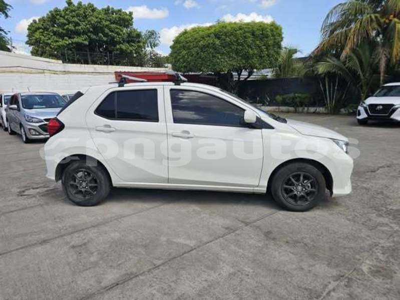 Big with watermark toyota aygo east sepik ambunti 8103