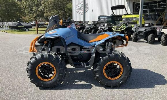Buy New Yamaha TMAX Black Bike in Arou in Madang Buy New Yamaha TMAX Black Bike in Arou in Madang