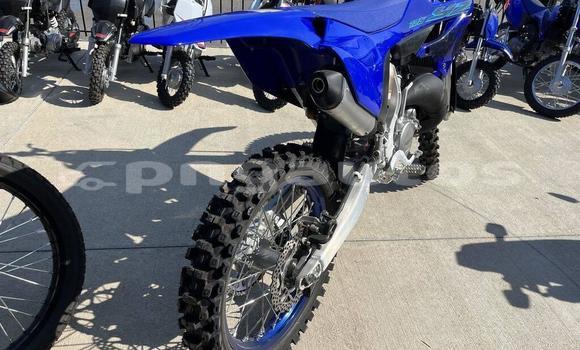 Buy New Yamaha TMAX Black Bike in Arou in Madang Buy New Yamaha TMAX Black Bike in Arou in Madang