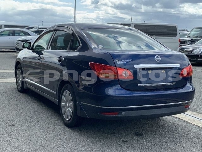 Big with watermark nissan bluebird sylphy national capital district port moresby 8106