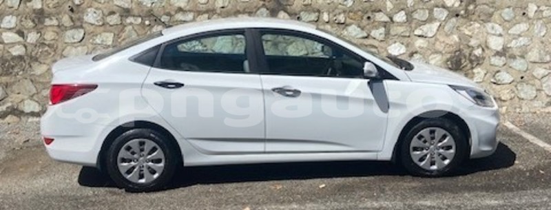 Big with watermark hyundai accent national capital district port moresby 8109