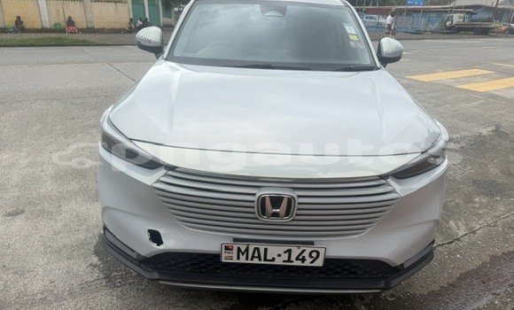 Buy Used Honda HRV White Car in Lae in Morobe Buy Used Honda HRV White Car in Lae in Morobe