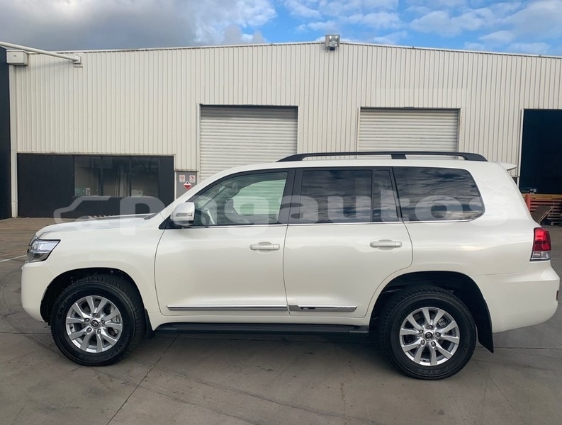 Big with watermark toyota land cruiser national capital district port moresby 8114