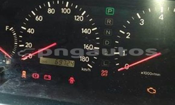 Acheter Occasion Voiture Toyota Camry Blanc à Port Moresby, National Capital District Acheter Occasion Voiture Toyota Camry Blanc à Port Moresby, National Capital District