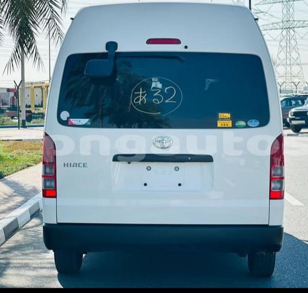 Big with watermark toyota hiace national capital district port moresby 8117