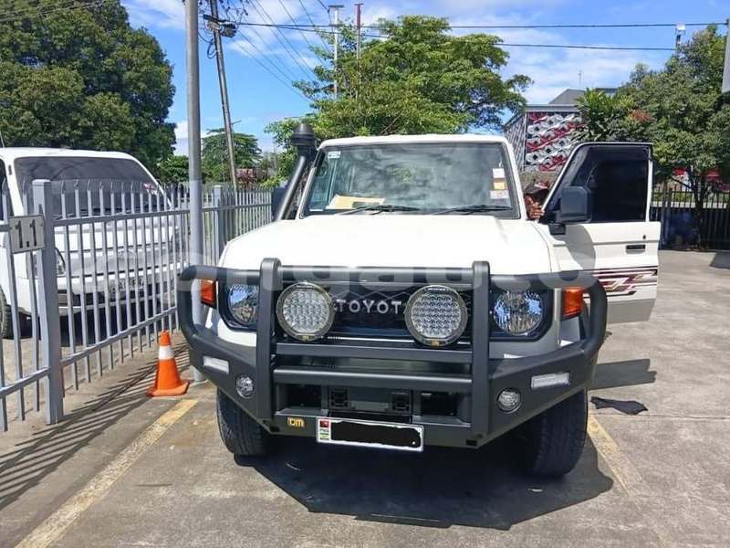 Big with watermark toyota harrier east new britain pomio 8123