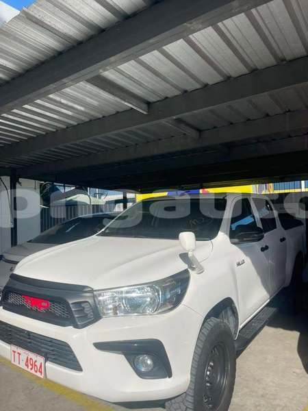 Big with watermark toyota hilux sandaun aitape 8125