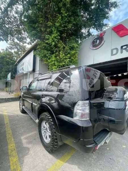 Big with watermark mitsubishi pajero madang arou 8126