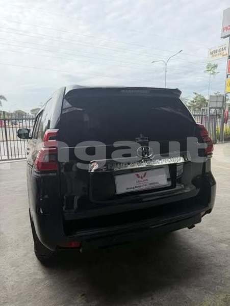 Big with watermark toyota land cruiser prado east sepik angoram 8128