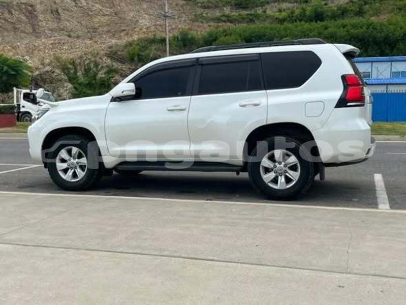 Big with watermark toyota land cruiser prado east sepik ambunti 8129