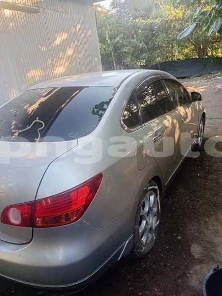 Big with watermark nissan skyline central pinu 8135