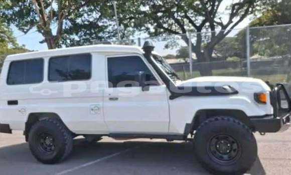 Buy Used Toyota Land Cruiser Prado Other Car in Alotau in Milne Bay Buy Used Toyota Land Cruiser Prado Other Car in Alotau in Milne Bay