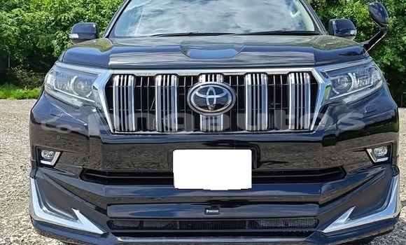 Buy Used Toyota Land Cruiser Prado Black Car in Port Moresby in National Capital District