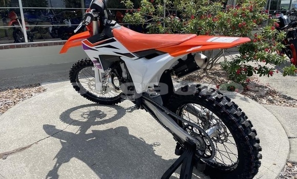 Acheter Neuf Moto KTM SX Beige à Import - Dubai, Enga Acheter Neuf Moto KTM SX Beige à Import - Dubai, Enga