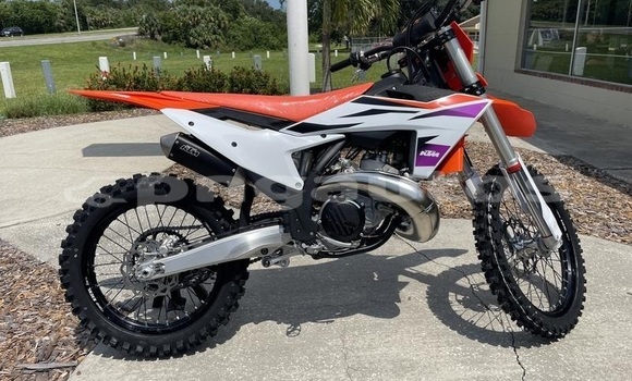 Acheter Neuf Moto KTM SX Beige à Import - Dubai, Enga Acheter Neuf Moto KTM SX Beige à Import - Dubai, Enga