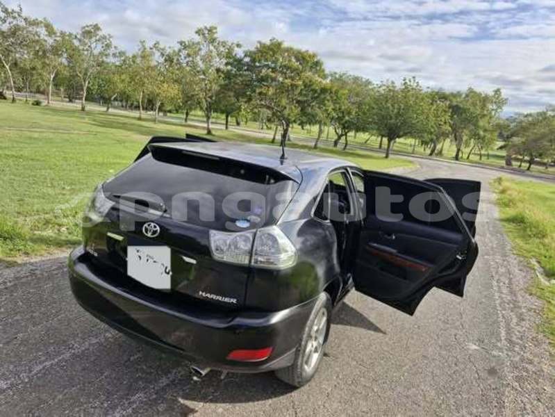 Big with watermark toyota harrier sandaun vanimo 8161