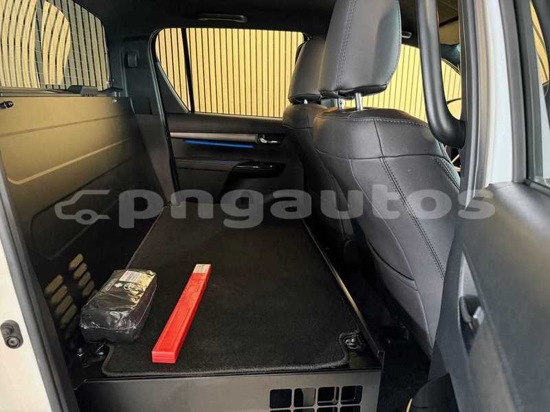 Big with watermark toyota hilux southern highlands mendi 8165